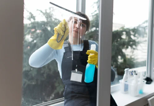 Nettoyage de vitres intérieures et extérieures à Auffargis